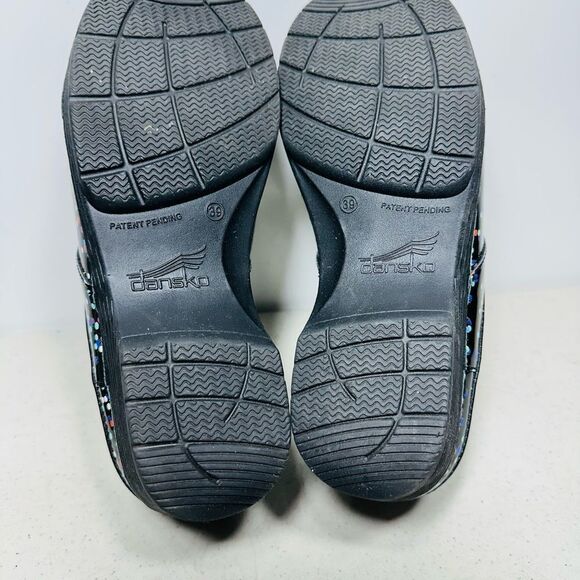 DANSKO LT CONFETTI PATENT CLOGS size 39-8 - Picture 7 of 7